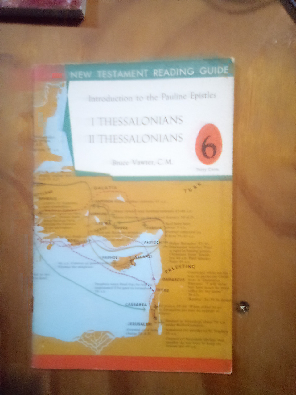 INTRODUCTION TO THE PAULINE EPISTLES - 1 THESSALONIANS, 11 THESSALONIANS BY BRUCE VAWTER, C.M. - A STAINED USED BOOK WITH A LOT OF UNDERLININGS.