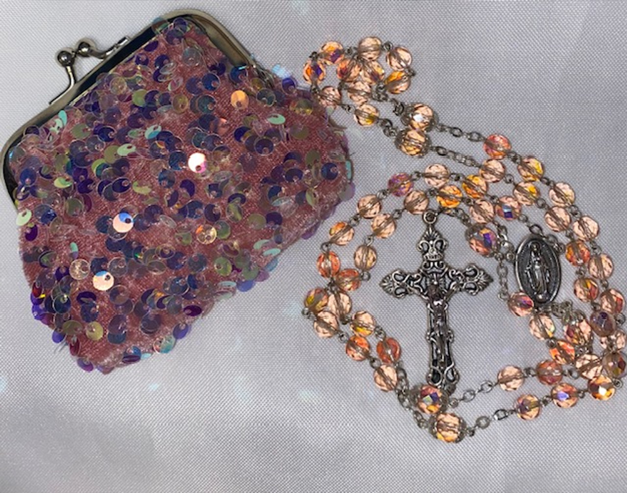 Lovely Vintage Glass Bead Rosary with Sturdy Sequin Case 