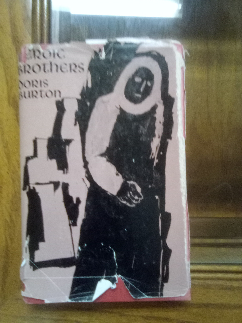 HEROIC BROTHERS BY DORIS BURTON.  -  

THIS IS A USED BOOK WITH A FRAYED WORN OUT COVER AND STAINED PAGES, NOT IN THE BEST OF CONDITION BUT FOR THE BARGAIN PRICE, IT’S WORTH IT!

INFORMATIVE AND INSPIRATIONAL FOR THE POPULARIZATION OF OUR CATHOLIC TRADITION!