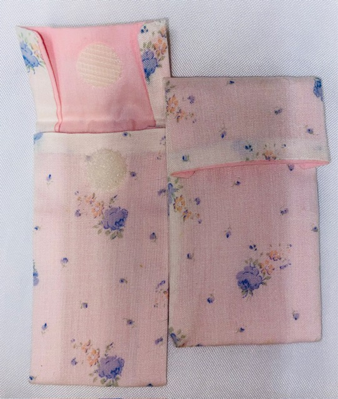 Rosary or Jewelry Cases Pouches--Hand made, soft cloth, Velcro closure - Pink Flowers