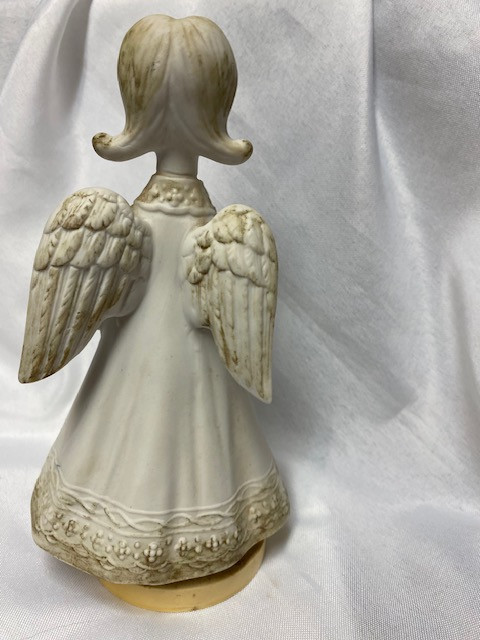 Vintage Ceramic Musical Angel Figurine - see photos for detail