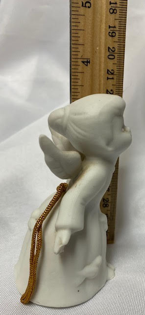 Vintage 1960 Japan Christmas Kissing Angel White Porcelain Bisque Statue Figurine