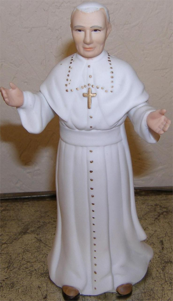 Pope John Paul ll Statue