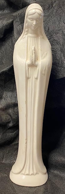 Vintage Ceramic  Madonna/Virgin Mary Figurine by Inarco 10" 