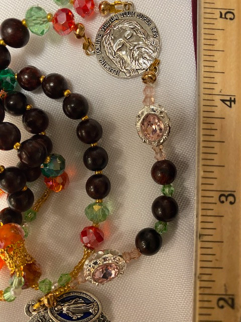 Eye-Catching Burgundy Multi-Colored Handmade Rosary with Velvet Case - Silver-tone Holy Face Centerpiece & Crucifix - Miraculous Medal