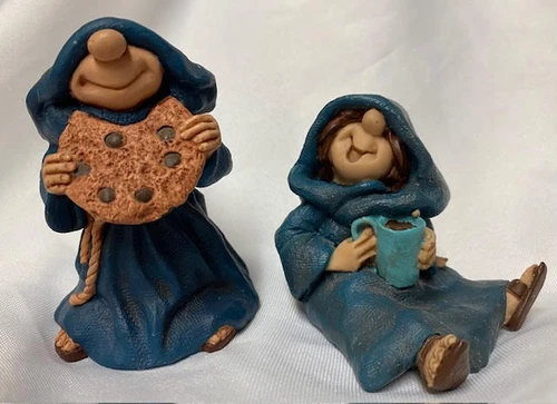 Set of 2!  Vintage Friar Folk Figurines - Eating/Drinking
