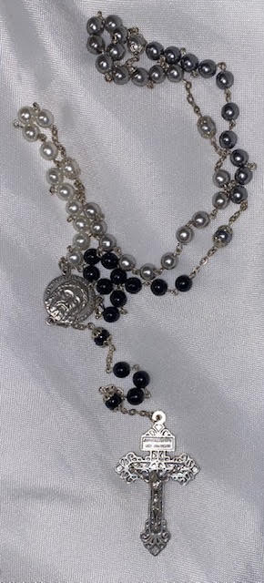 Beautiful Vintage Holy Souls in Purgatory Rosary - Pardon Crucifix