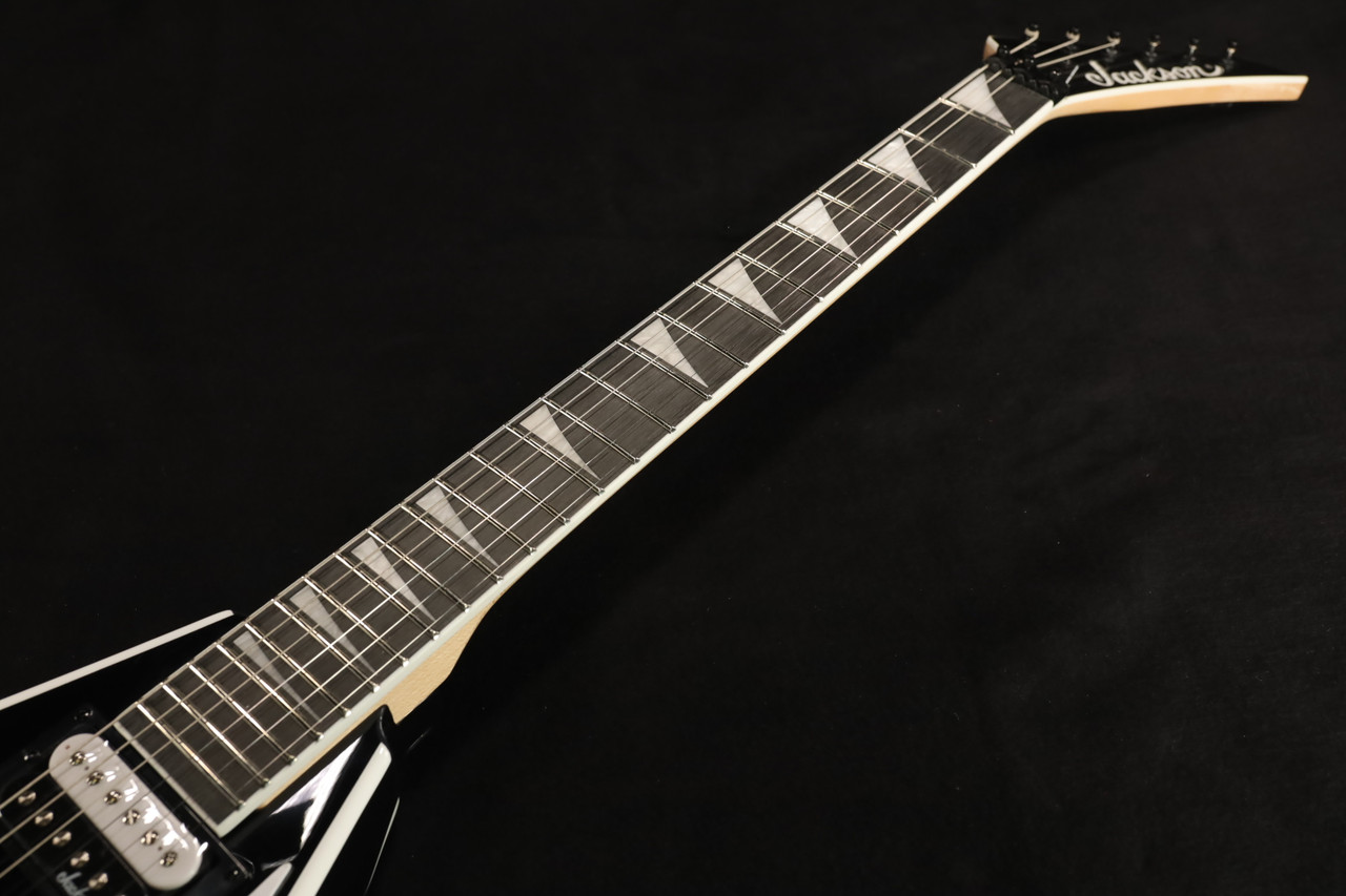Jackson JS Series Rhoads JS32 Amaranth Fingerboard Black with