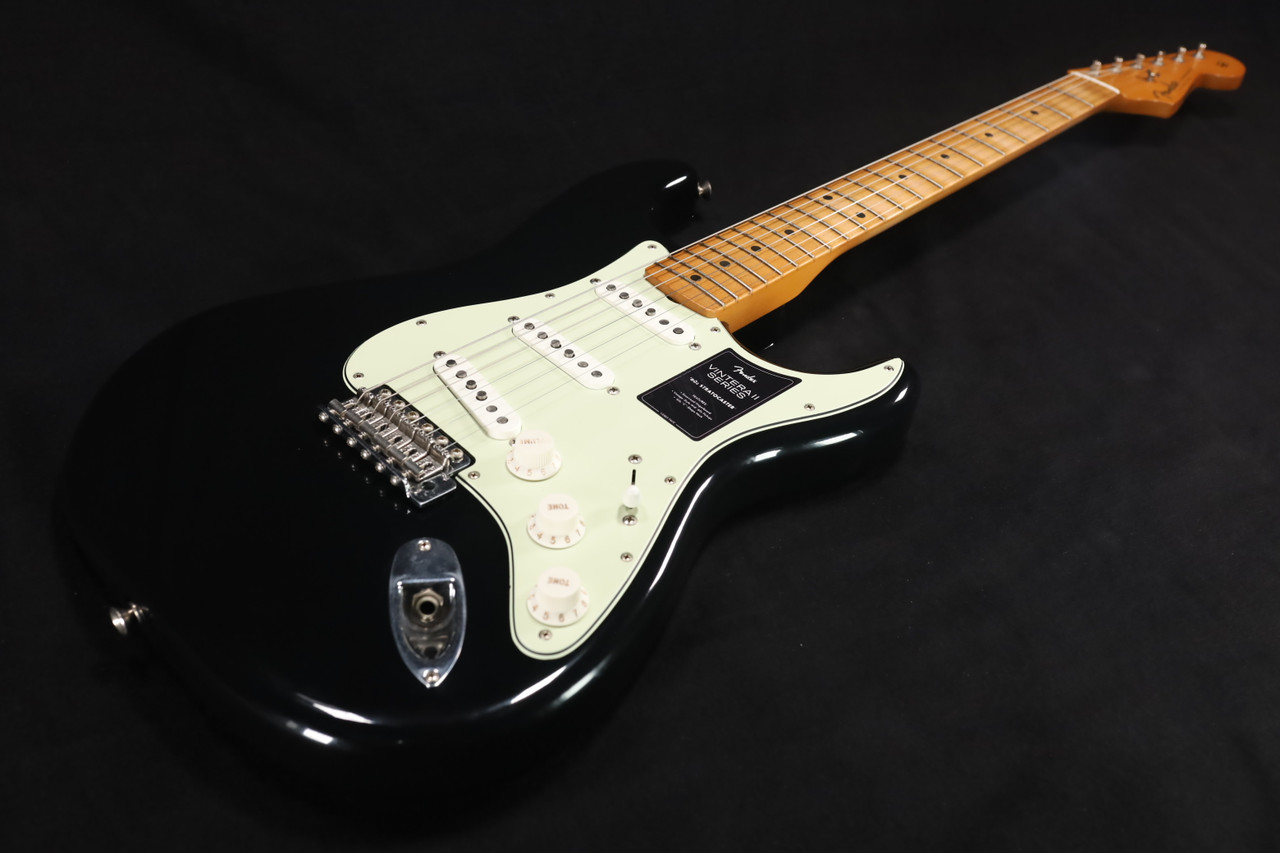 Fender Vintera II Road Worn 60s Stratocaster Maple