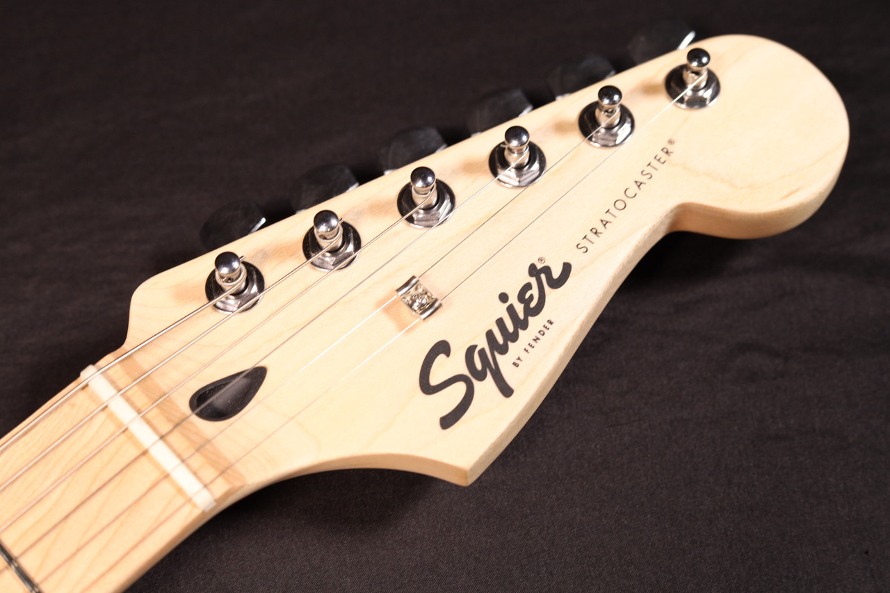 Squier Squier Sonic Stratocaster Maple Fingerboard White Pickguard