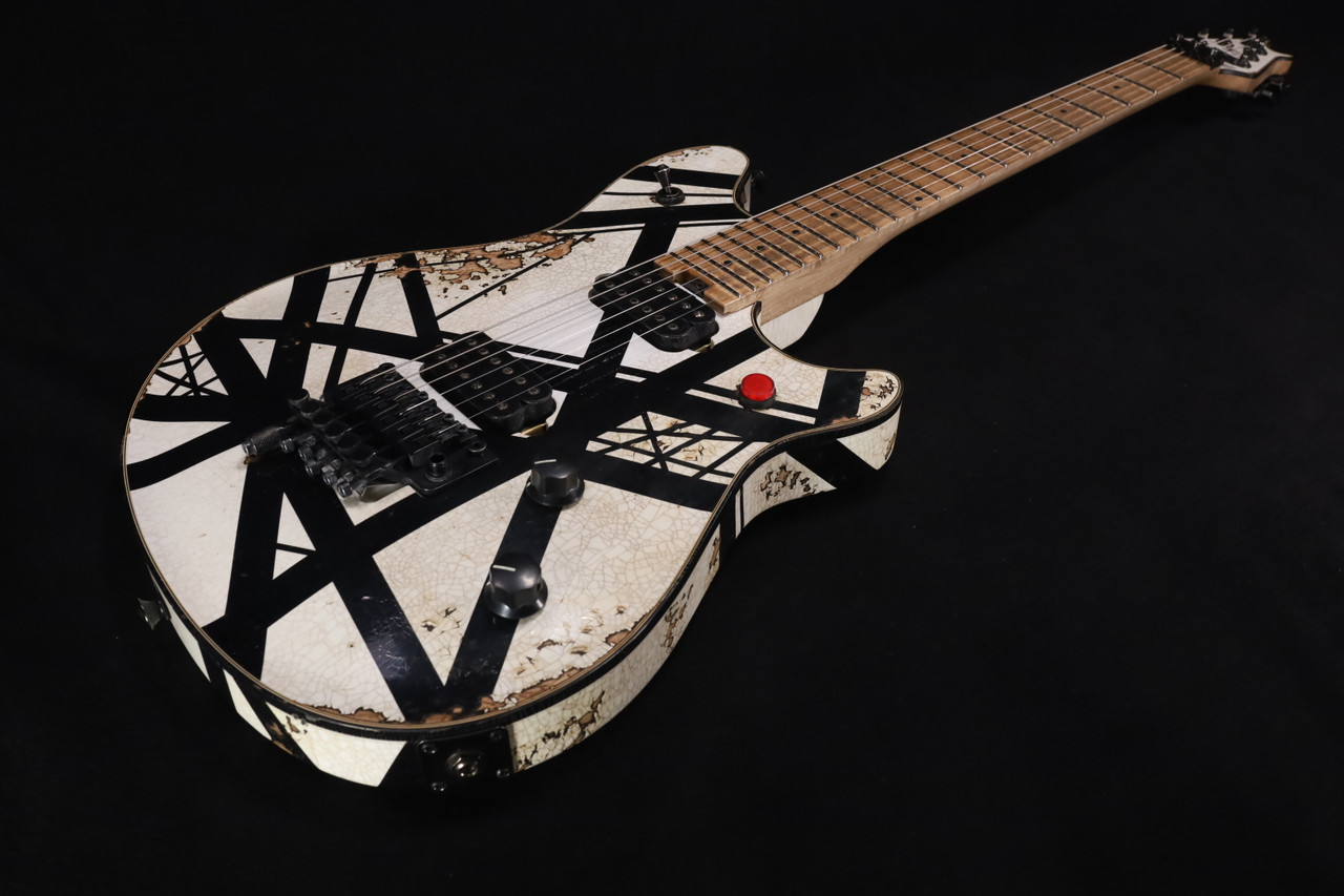 EVH black and white stripe自作ギター EVH CUSTOM SHOP USA - SPECIAL EDITION WOLFGANG - EVH STRIPES WHITE