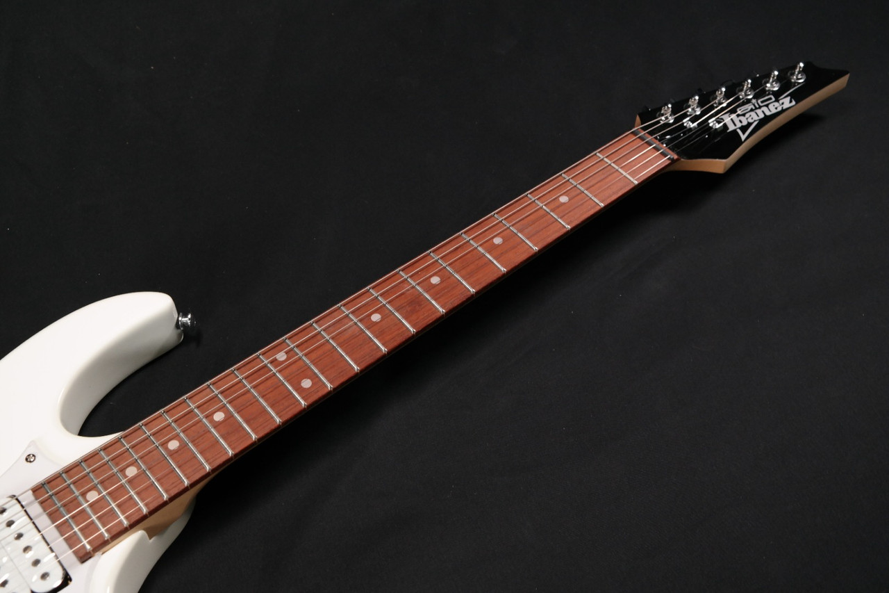 Ibanez GIO Series GRX20W Electric Guitar, Rosewood Fretboard Ibanez GIO Series GRX20W Electric Guitar, Rosewood Fretboard