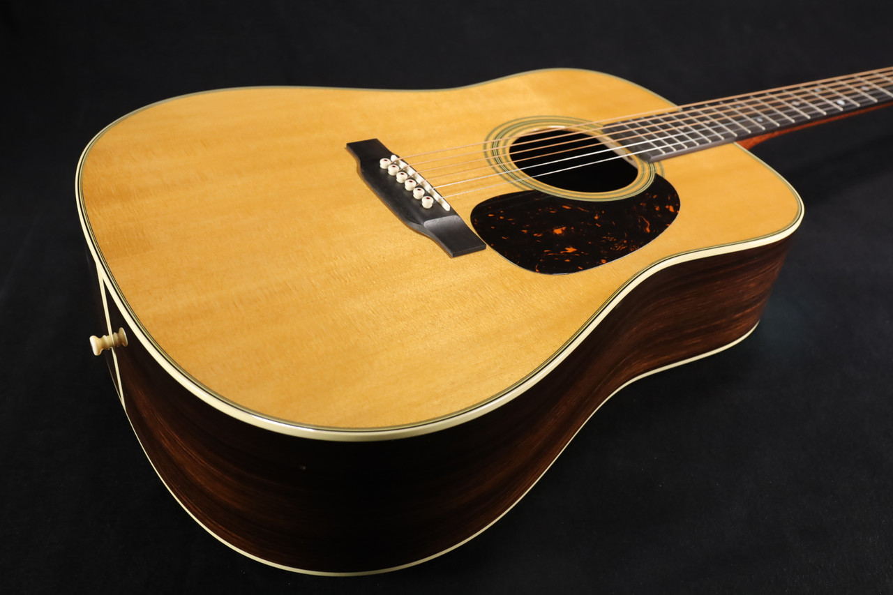 Martin D-28 USA Standard Series Spruce/Top Rosewood Back and Sides