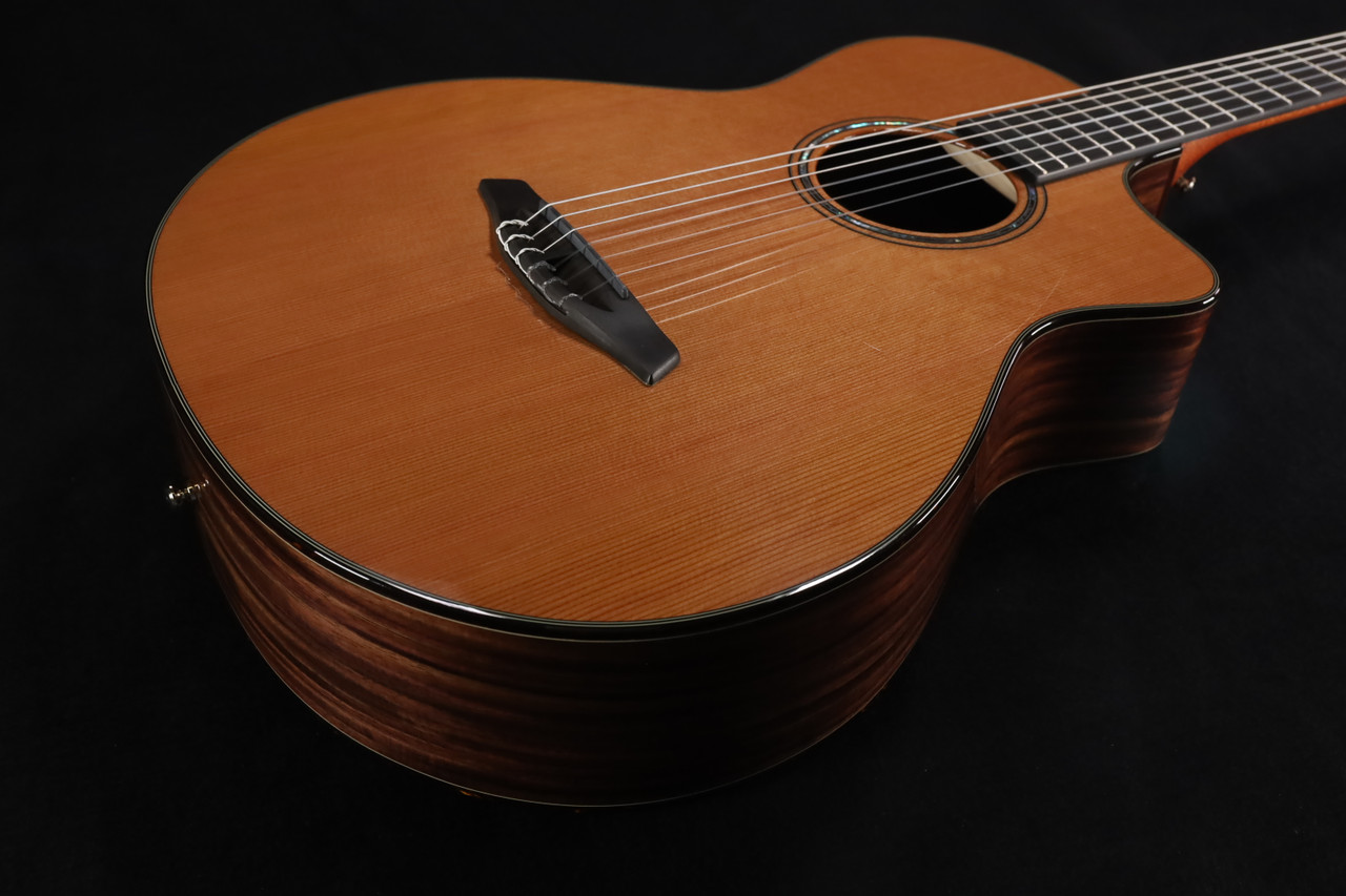 Furch GNc 4-CR a Grand Nylon Cutaway, Western Red Cedar / Indian