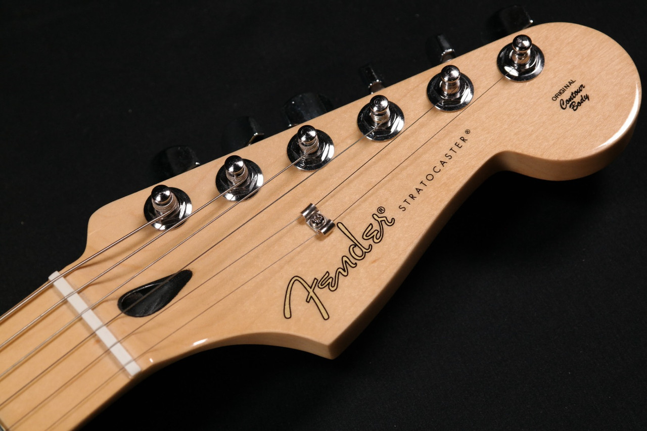 Fender Player Stratocaster Maple Fingerboard Capri Orange