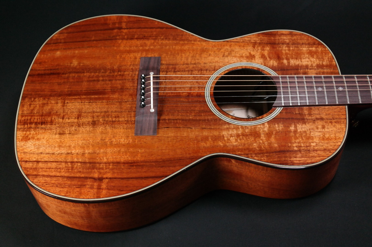 Takamine EF407 Legacy Series New Yorker Parlor Acoustic/Electric