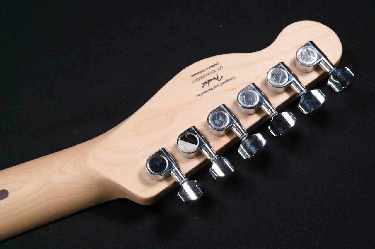 Squier Sonic Telecaster - Maple Fingerboard - Black Pickguard