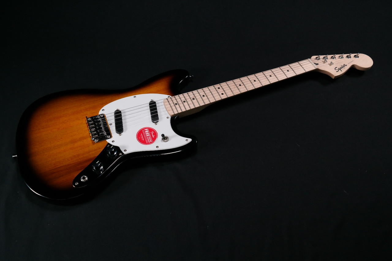 Squier Sonic Mustang - Maple Fingerboard - White Pickguard Squier Sonic Mustang - Maple Fingerboard - White Pickguard