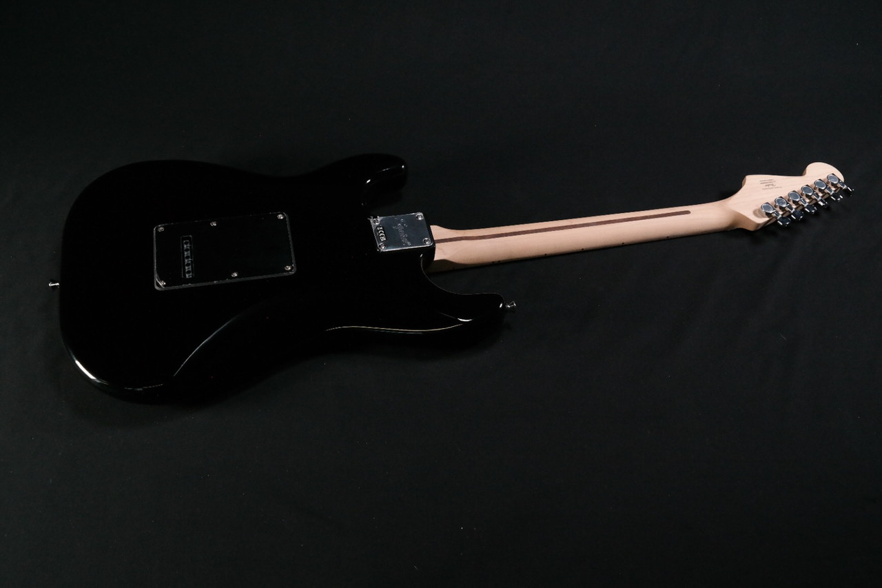 Squier Sonic Stratocaster HSS - Maple Fingerboard - Black