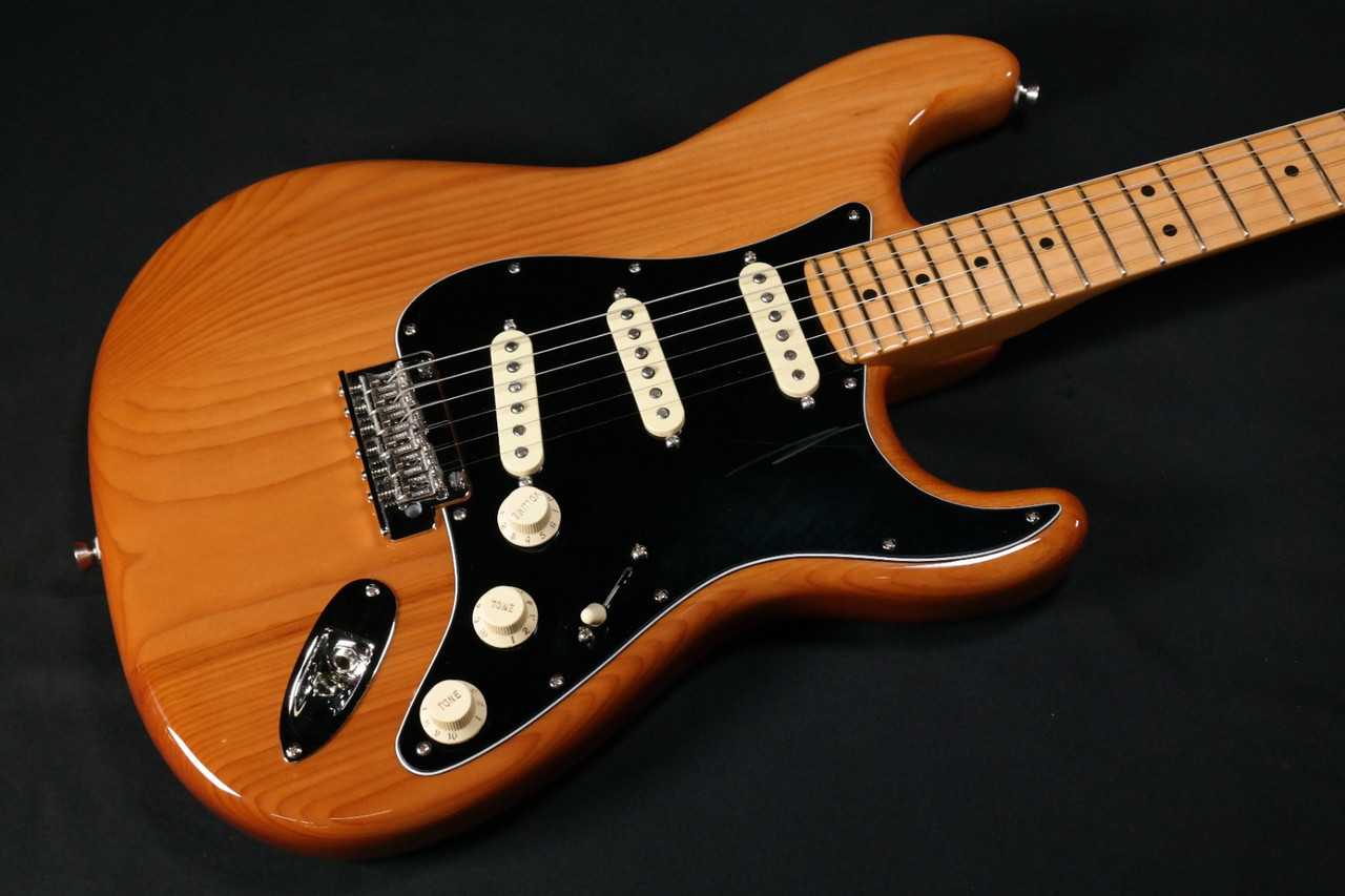 Fender Stratocaster AMERICAN PROFESSIONAL II STRATOCASTER Fender Stratocaster AMERICAN PROFESSIONAL II STRATOCASTER