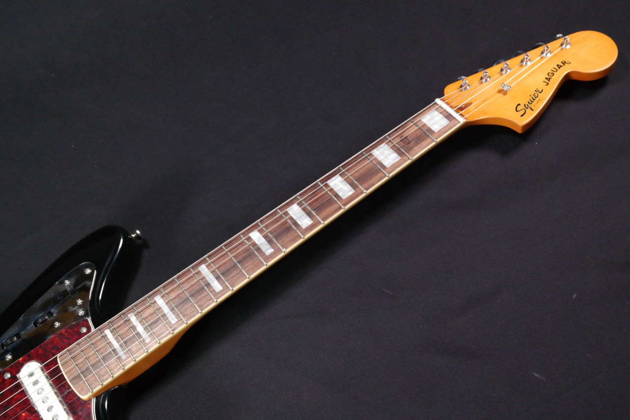 Squier Classic Vibe '70s Jaguar - Laurel Fingerboard - Black - 042