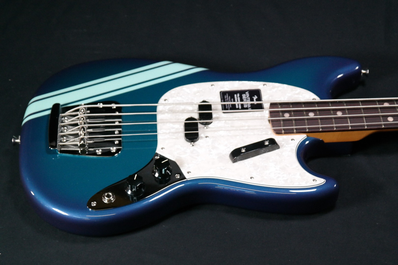 Fender Vintera II 70s Mustang Bass, Rosewood Fingerboard 