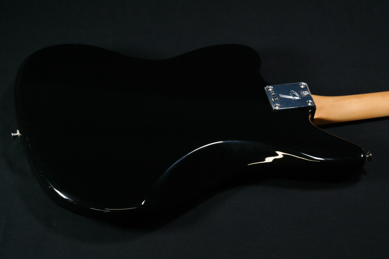 Fender Vintera II 70s Jaguar, Maple Fingerboard, Black 034