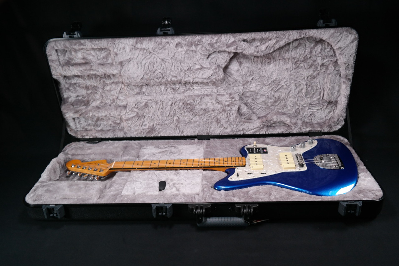 Fender American Ultra Jazzmaster - Maple Fingerboard - Cobra Blue