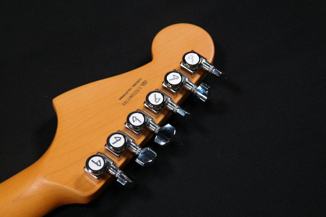 Fender American Ultra Jazzmaster - Maple Fingerboard - Cobra Blue