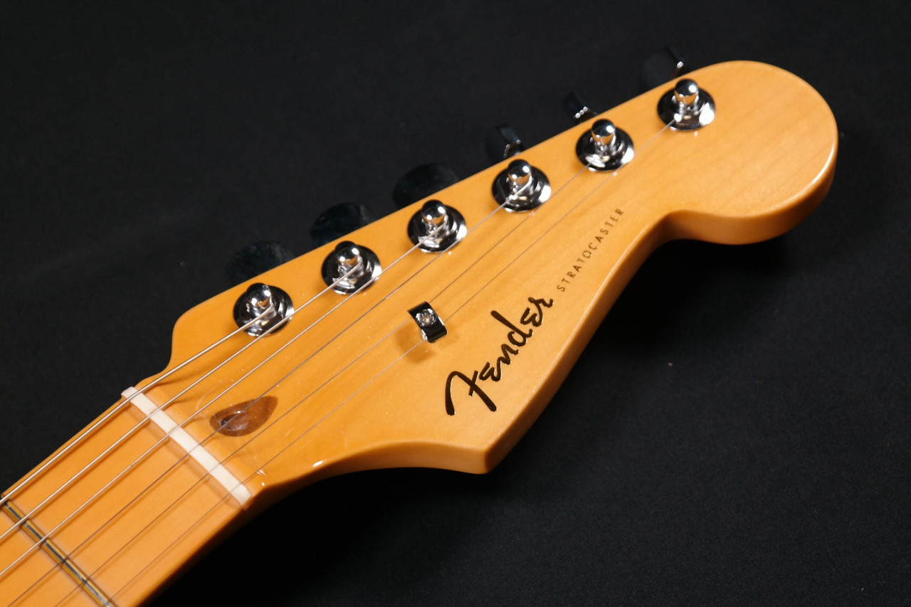 Fender American Ultra Stratocaster - Maple Fingerboard - Mocha