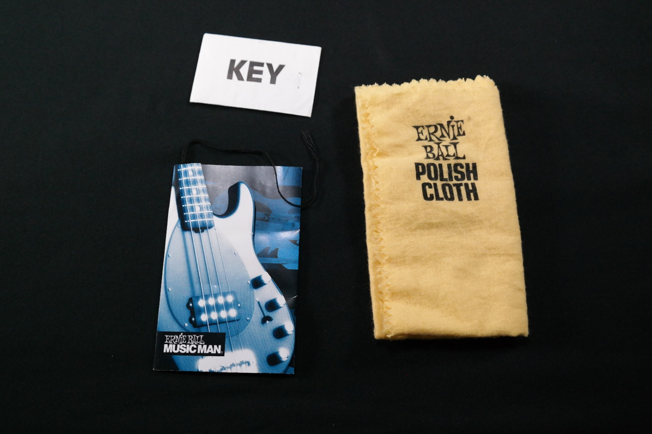 2005 Ernie Ball Music Man Stingray Special Bass - Honey 2005 Ernie Ball Music Man Stingray Special Bass - Honey