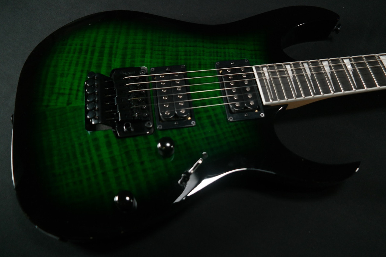 ibanez GIOシリーズ 調整済み グリーン テクニカル パワー 軽音 入門 エレキギター (0220373982) Ibanezのエントリーモデル「Gioシリーズ」 - エレキギター博士