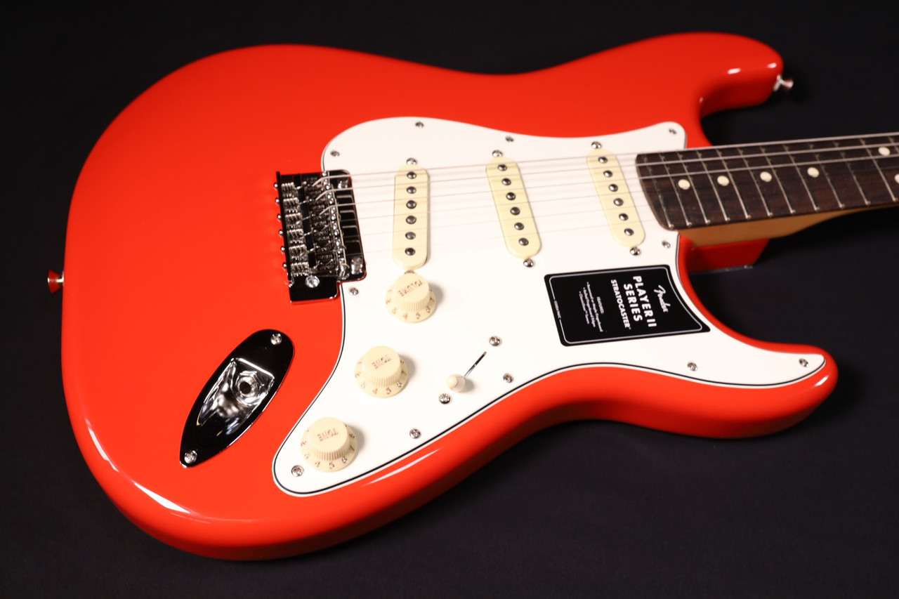 Amazon.com: Fender Player Stratocaster SSS Electric Guitar
