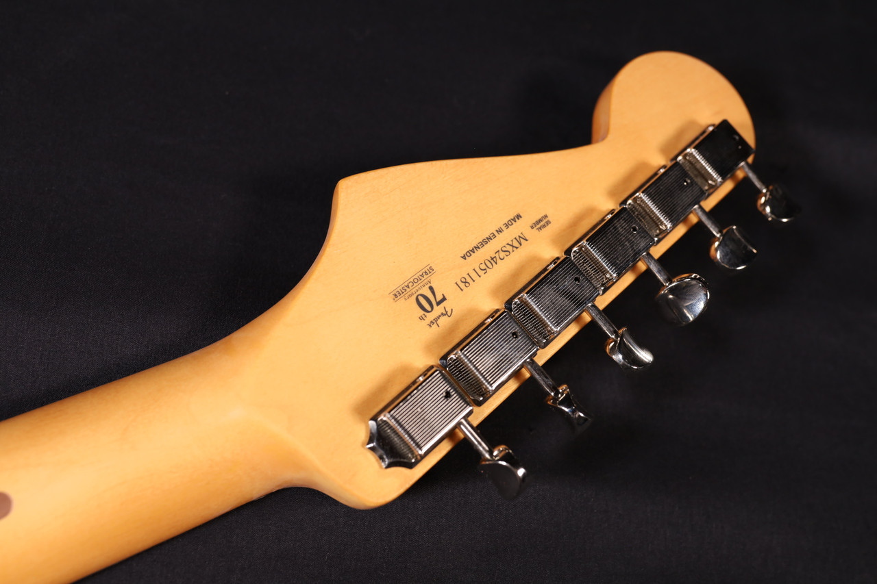 おまけ付き！fender player Stratocaster Fender Player II Stratocaster HSS, Maple Fingerboard, Aged