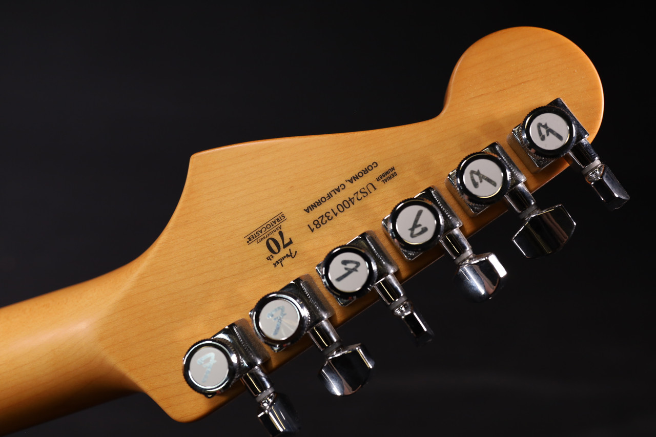 Fender American Ultra II Stratocaster HSS Ebony Fingerboard Texas