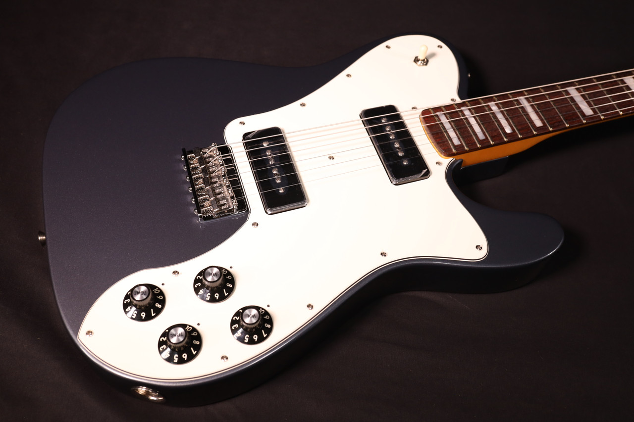 ギター fender chris shiflett telecaster pickups Fender Chris Shiflett Cleaver Telecaster Deluxe Rosewood