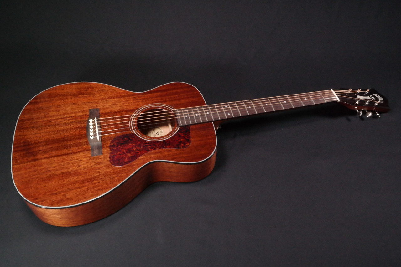 Guild OM-120 Natural w/Gig Bag - 231 - Liberty Music