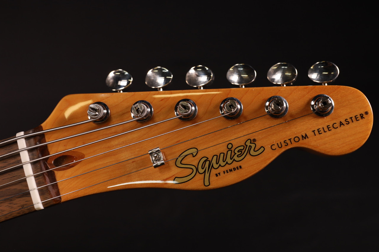 Squier Classic Vibe Baritone Custom Telecaster Laurel Fingerboard