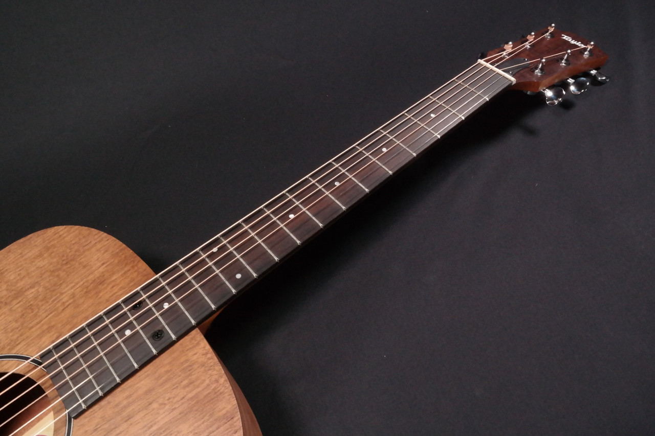 Taylor BBTe Big Baby Taylor Walnut Acoustic/Electric - 336