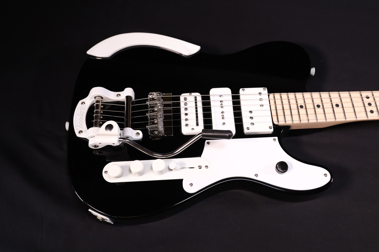 Fender Jack White Triplecaster Maple Fingerboard Black 808 IN
