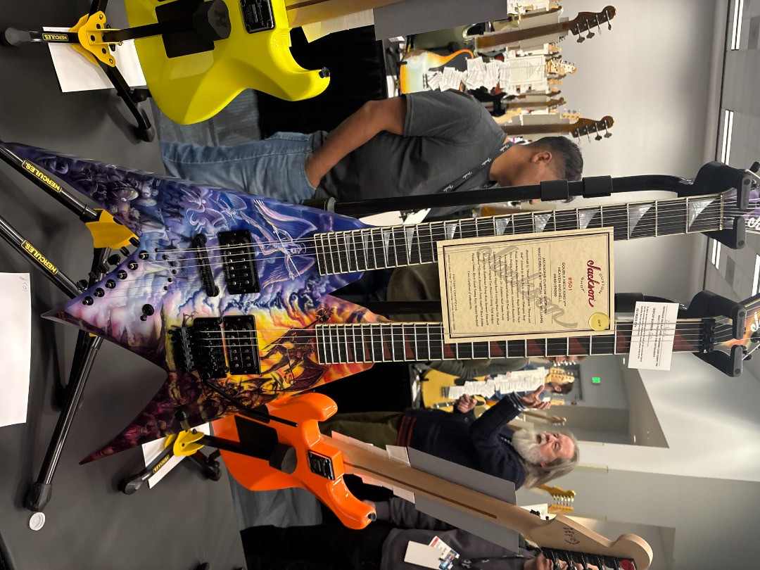 Jackson Custom Shop 1 Off Double Neck KING V Heaven and Hell
