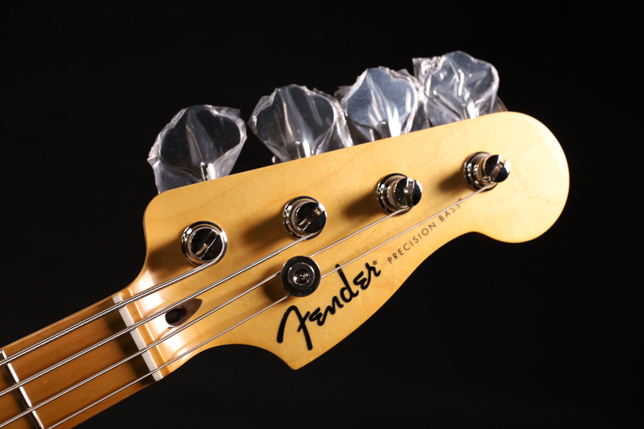 Fender Standard Precision Bass Maple Fingerboard Black Pickguard