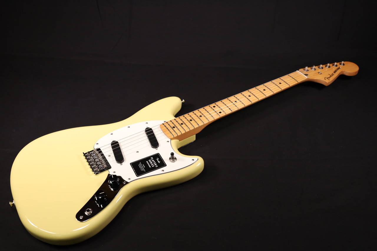Fender Player II Mustang Maple Fingerboard Hialeah Yellow 565