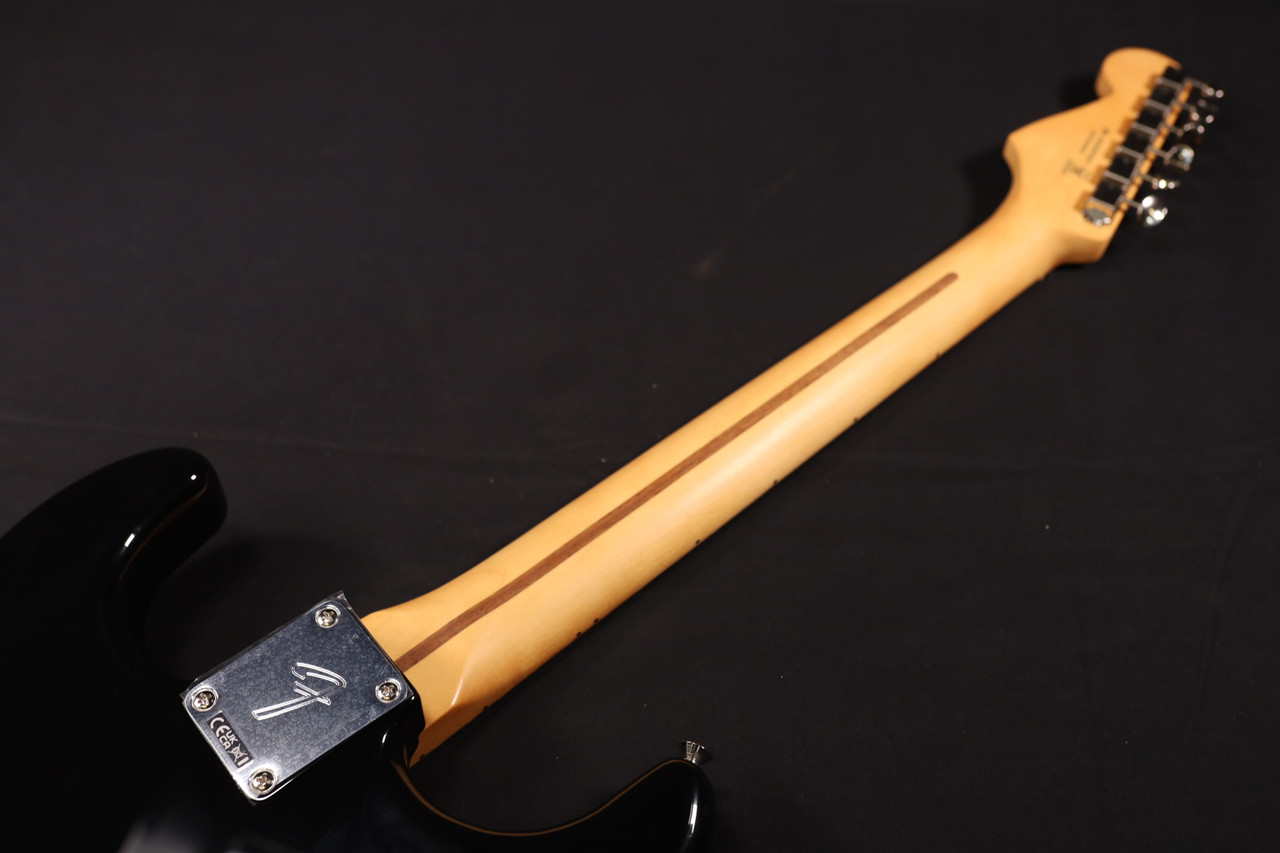 Fender Player II Stratocaster Maple Fingerboard Black 257