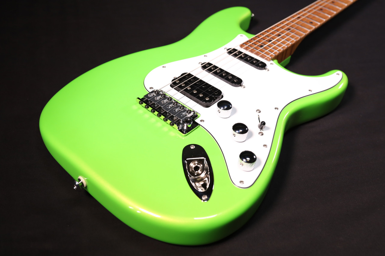 Suhr Custom Classic S Roasted Maple HSS Lime Freeze 150 - Liberty