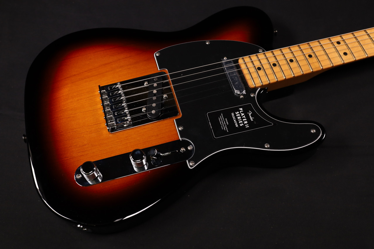 Fender Player II Telecaster Maple Fingerboard 3-Color Sunburst 883