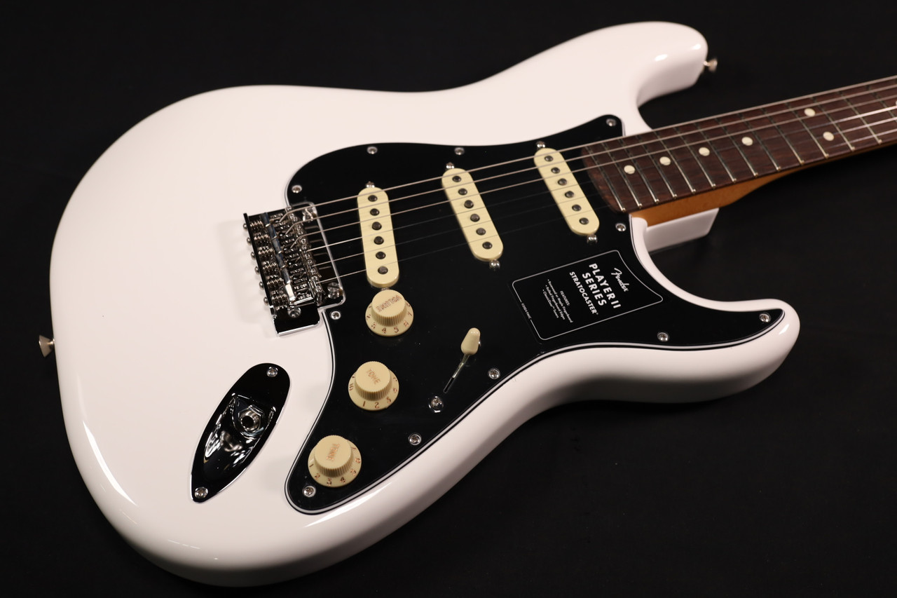 Fender Player II Stratocaster Rosewood Fingerboard Polar White 635
