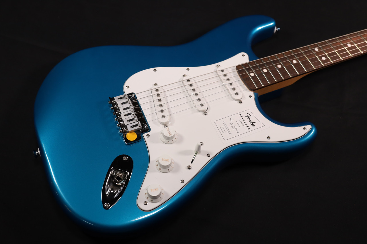 Fender！Stratocaster! Fender Standard Stratocaster Laurel Fingerboard White Pickguard