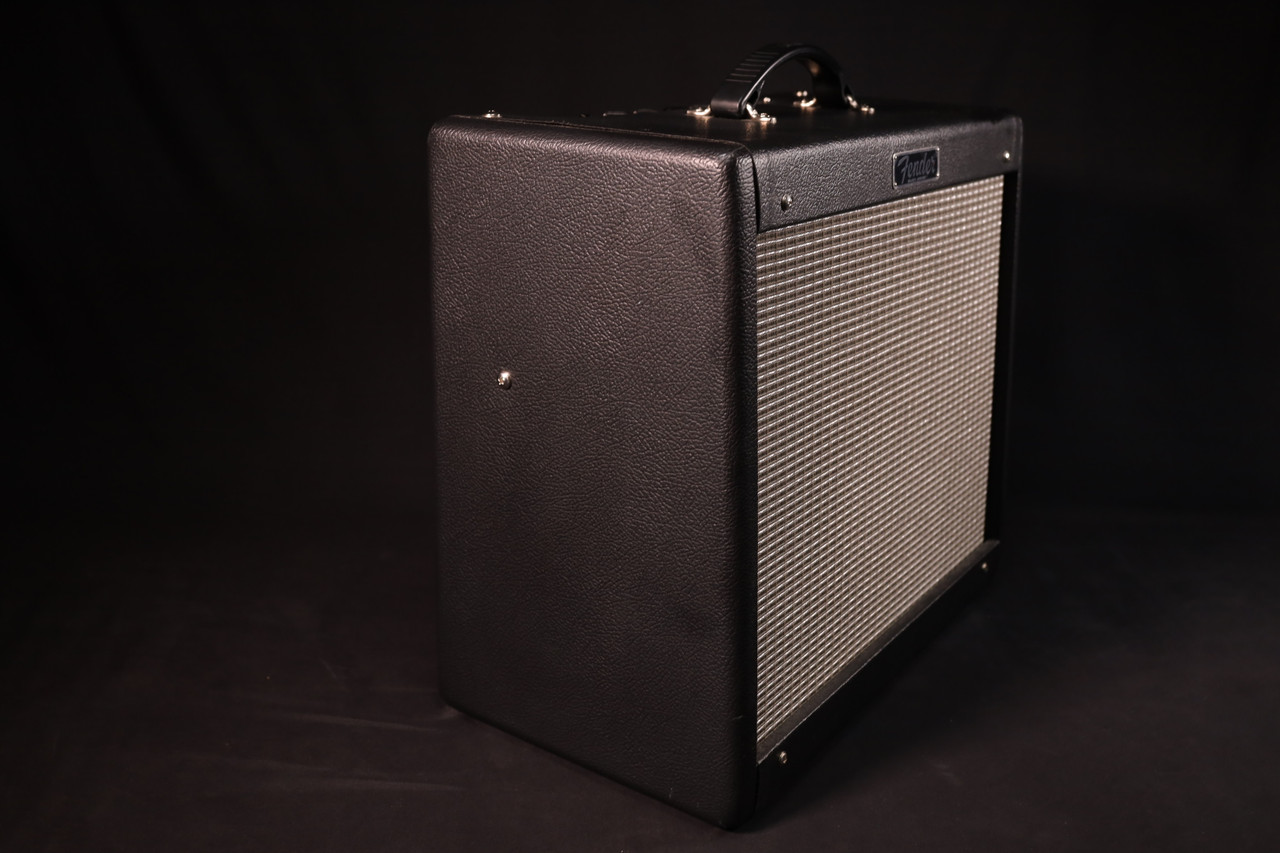 家具 fender blues junior 3 fender-blues-junior-iii-04-xl.jpg