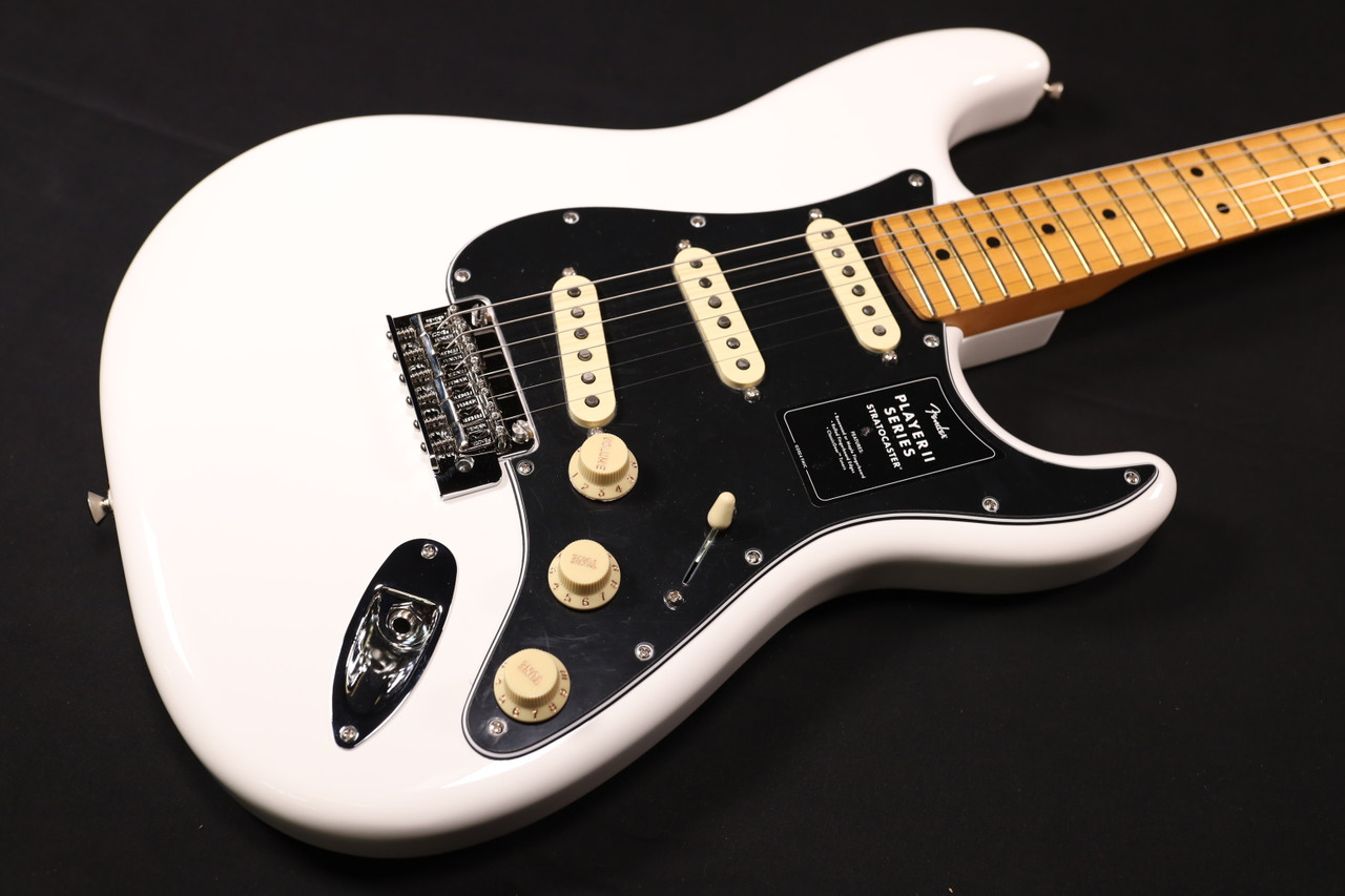 Fender Player II Stratocaster Maple Fingerboard Polar White
